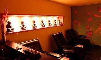 Ax & Restaurant Hotel 3*